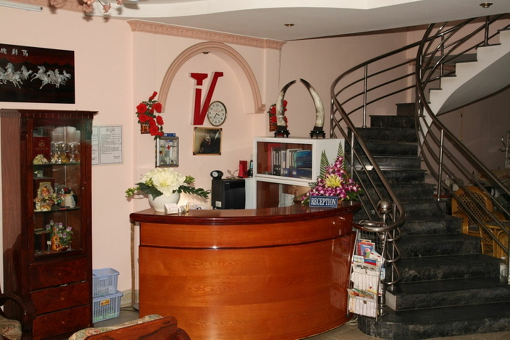 Thien Vu Hotel Hô Chi Minh-Ville Extérieur photo